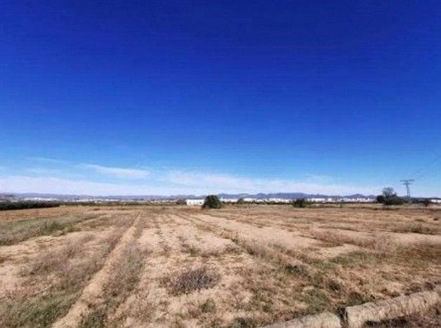 Byggetomt til salgs i La Pobla de Vallbona - € 600 000 (Ref: 9438008)