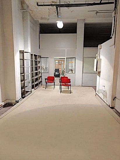 Local Comercial en València ciudad en venta - 245.000 € (Ref: 9438010)