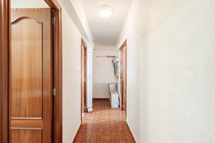 3 bedroom Flat for sale in Moncada - € 165,000 (Ref: 9438011)