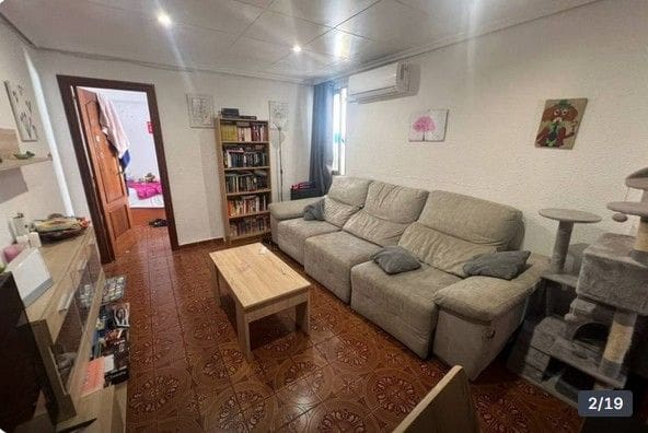 3 bedroom Flat for sale in Moncada - € 165,000 (Ref: 9438011)