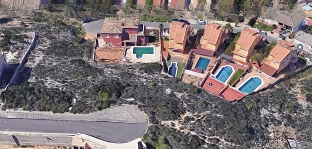 Tomt till salu i Chiva - 60 000 € (Ref: 9438014)