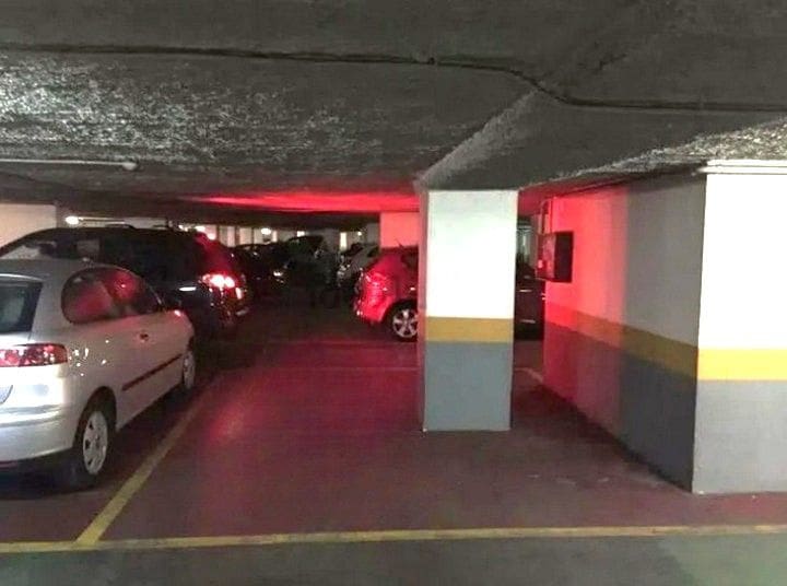 Garage for sale in Valencia city - € 17,000 (Ref: 9438017)