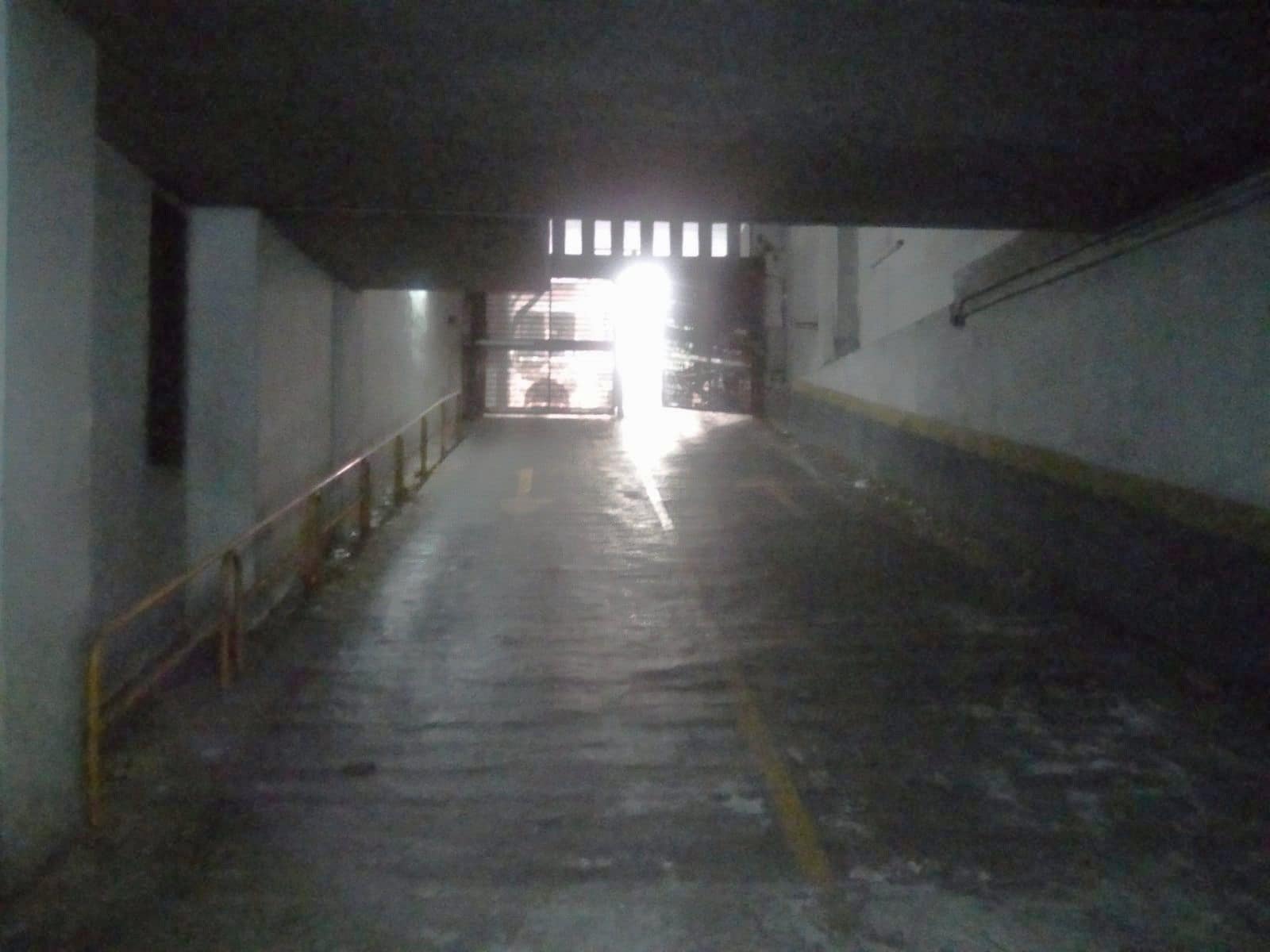 Garage for sale in Valencia city - € 17,000 (Ref: 9438017)