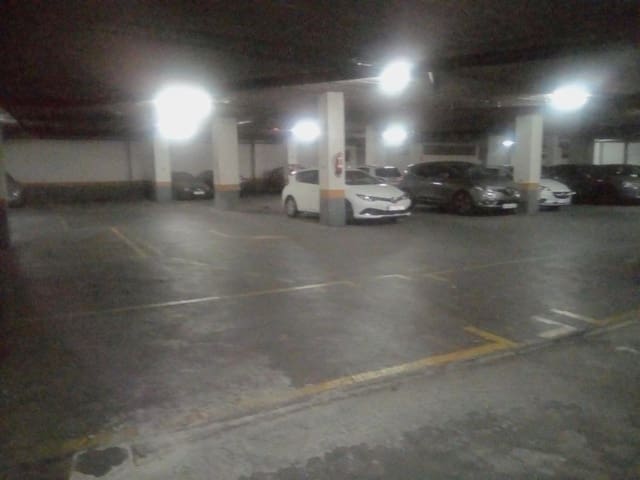 Garaje en Arrancapins, València ciudad en venta - 17.000 € (Ref: 9438017)