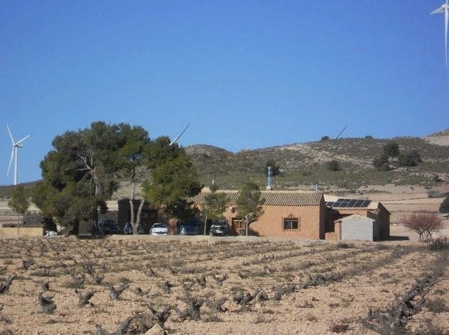 4 bedroom Finca/Country House for sale in Jumilla with garage - € 3,000,000 (Ref: 9438018)