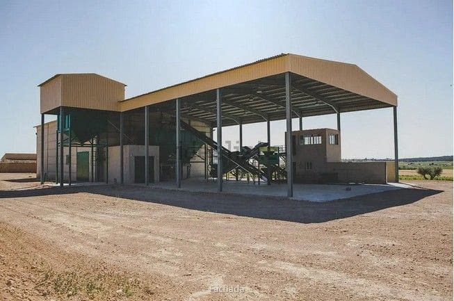 4 bedroom Finca/Country House for sale in Jumilla with garage - € 3,000,000 (Ref: 9438018)