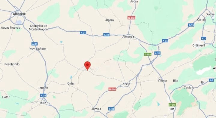 4 bedroom Finca/Country House for sale in Jumilla with garage - € 3,000,000 (Ref: 9438018)