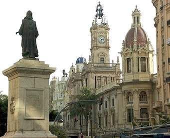 Erhverv til leje i Valencia by - € 10.000 (Ref: 9438019)