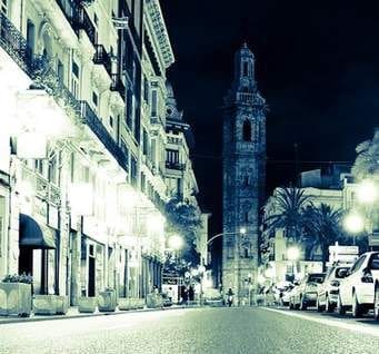 Erhverv til leje i Valencia by - € 10.000 (Ref: 9438019)