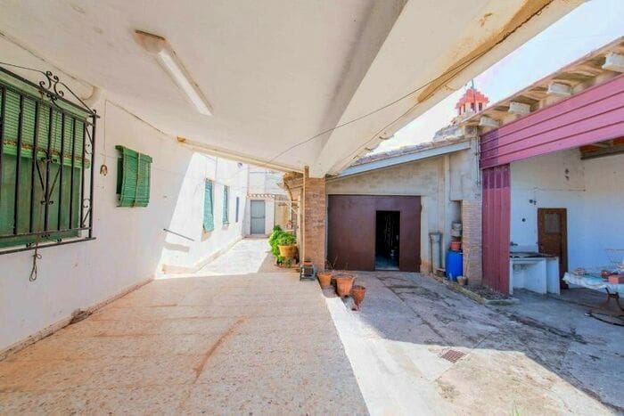 5 quarto Casa em Banda para venda em Cortes de Pallas com garagem - 120 000 € (Ref: 9438027)