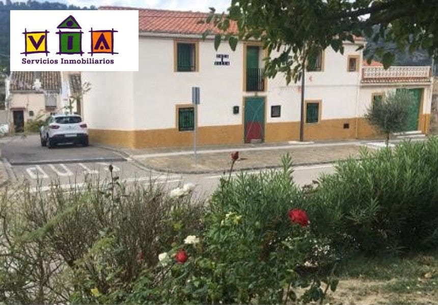 5 quarto Casa em Banda para venda em Cortes de Pallas com garagem - 120 000 € (Ref: 9438027)