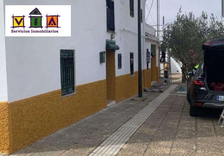 5 quarto Casa em Banda para venda em Cortes de Pallas com garagem - 120 000 € (Ref: 9438027)