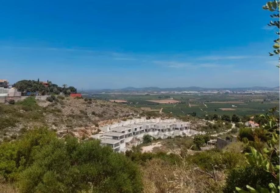 Terreno para Construção para venda em Calicanto - 85 000 € (Ref: 9438028)