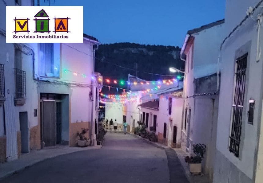 5 soverom Leilighet til salgs i Cortes de Pallas - € 84 000 (Ref: 9438031)