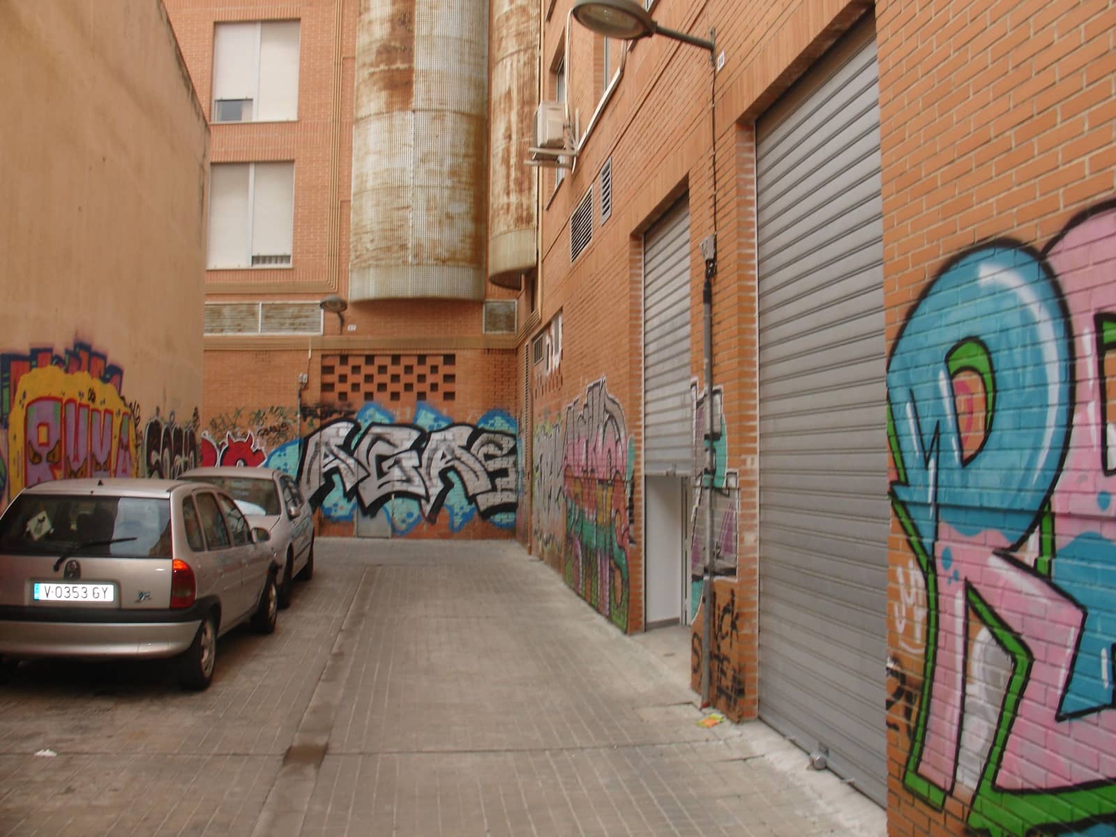 Erhverv til leje i Valencia by - € 1.500 (Ref: 9438039)