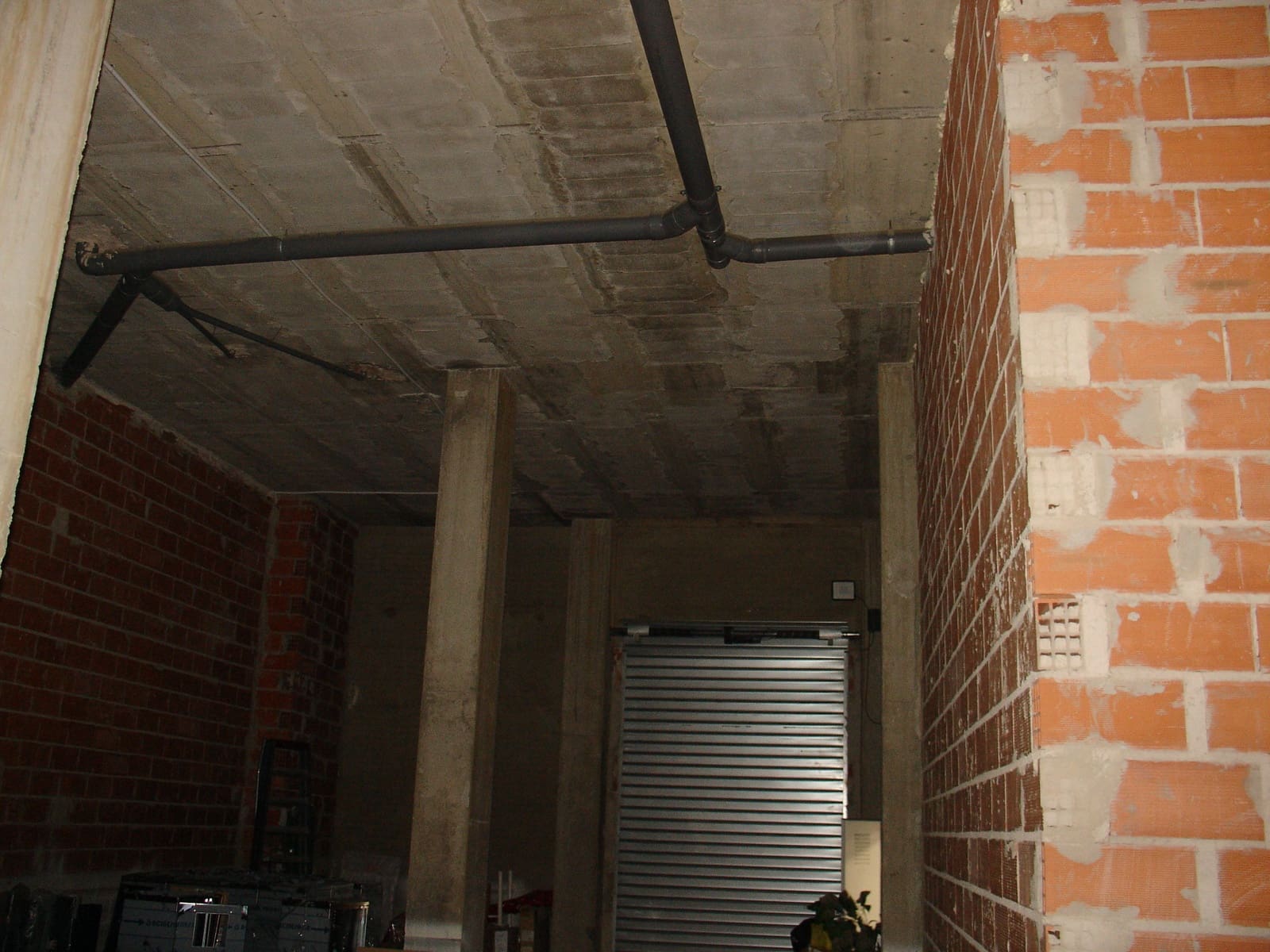 Erhverv til leje i Valencia by - € 1.500 (Ref: 9438039)