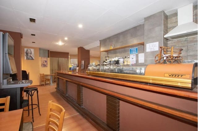 Kaupallinen vuokrattavana paikassa Favara, Valencia kaupunki - 1 350 € (Ref: 9460636)