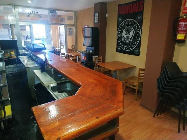 Kaupallinen vuokrattavana paikassa Valencia kaupunki - 1 350 € (Ref: 9460636)