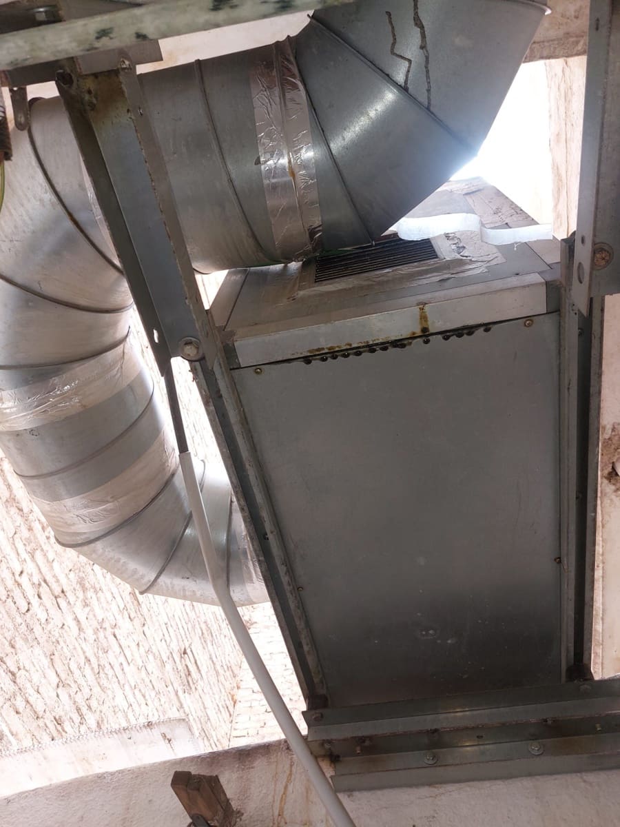 Commercieel te koop in Valencia stad - € 35.000 (Ref: 9503438)