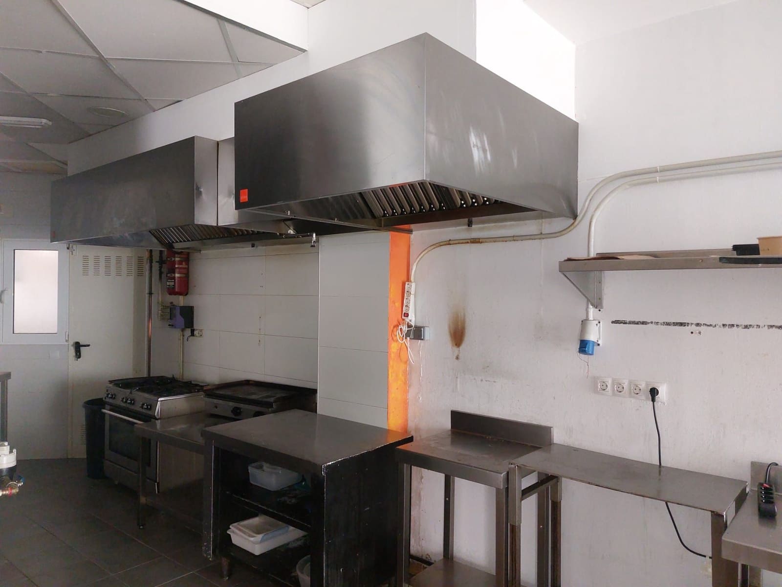 Commercieel te koop in Valencia stad - € 35.000 (Ref: 9503438)