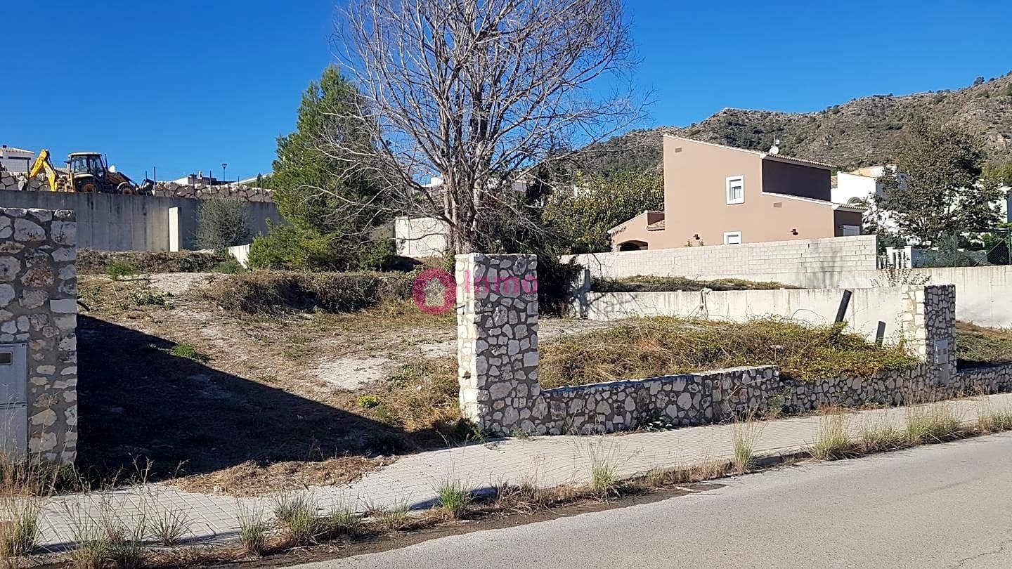 Building Plot for sale in Xativa - € 50,000 (Ref: 9453292)