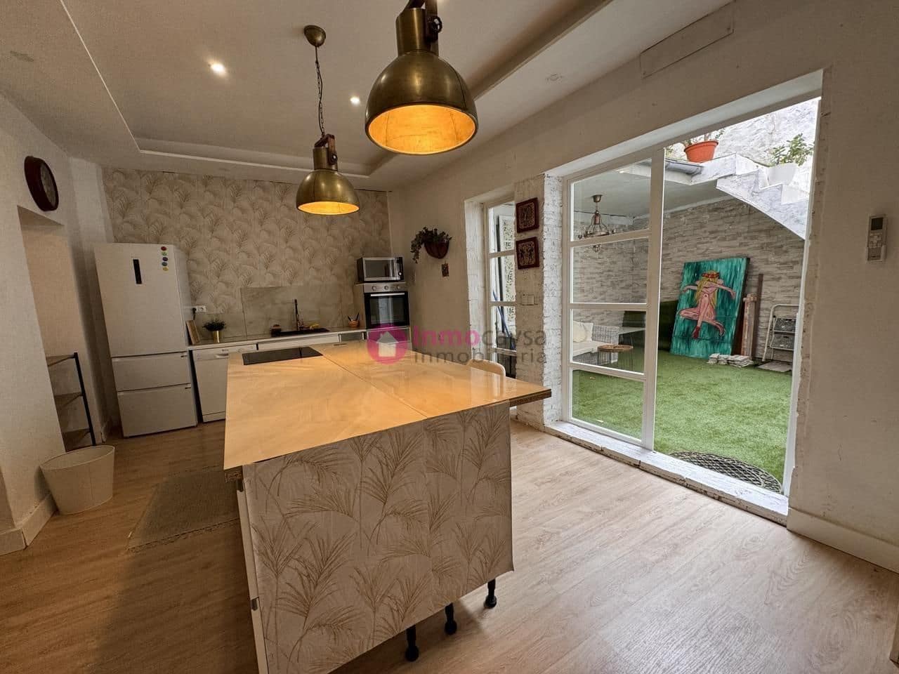 3 bedroom Flat for sale in Xativa - € 180,000 (Ref: 9453296)