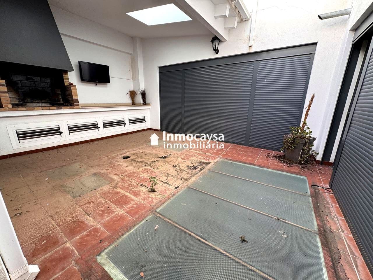 5 bedroom Townhouse for sale in Novele / Novetle with pool - € 385,000 (Ref: 9453297)