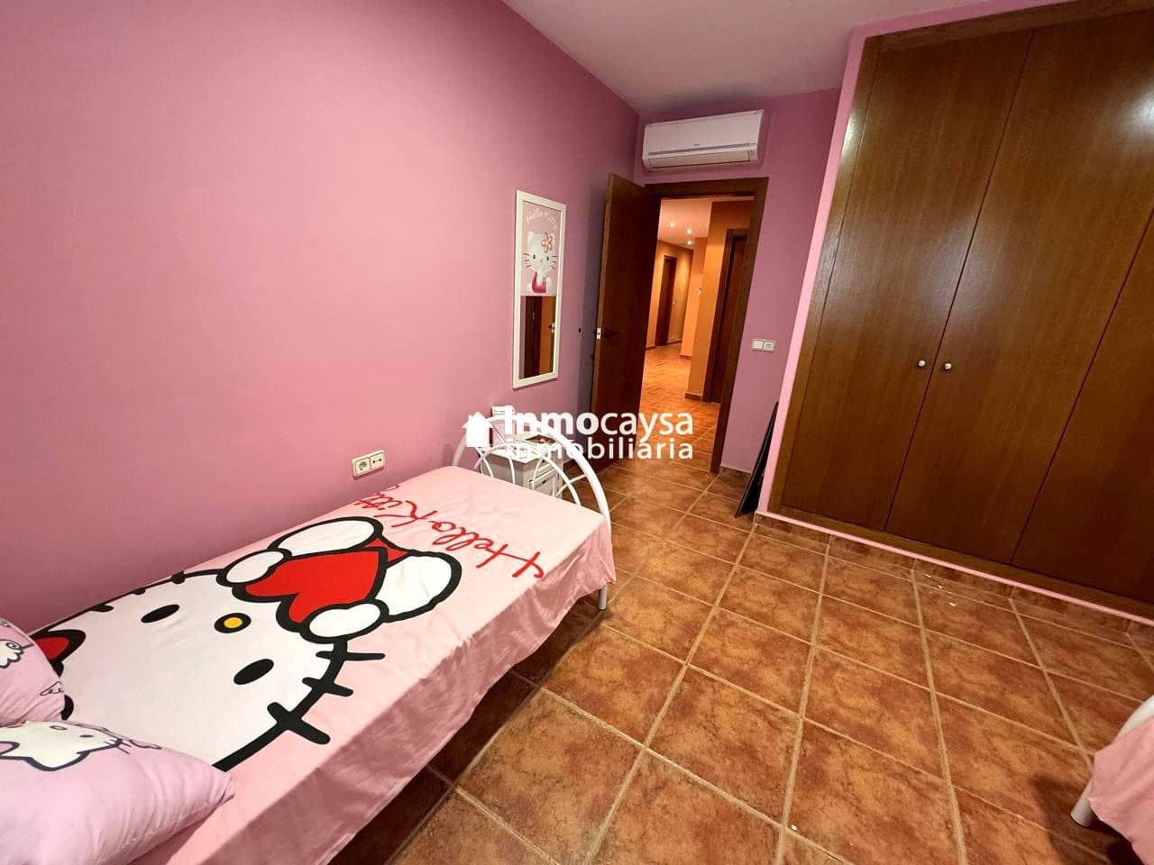 5 bedroom Townhouse for sale in Novele / Novetle with pool - € 385,000 (Ref: 9453297)