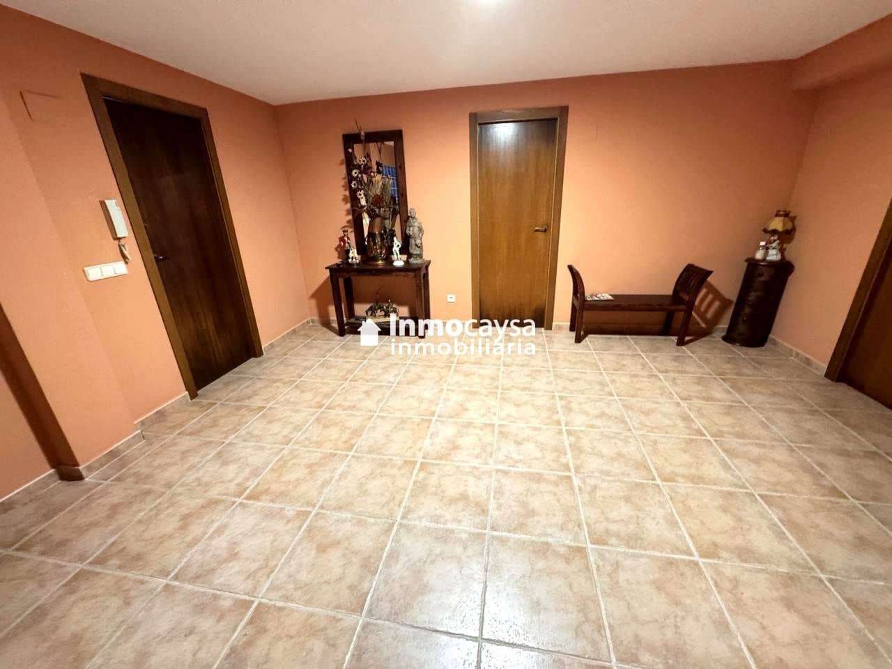 5 bedroom Townhouse for sale in Novele / Novetle with pool - € 385,000 (Ref: 9453297)