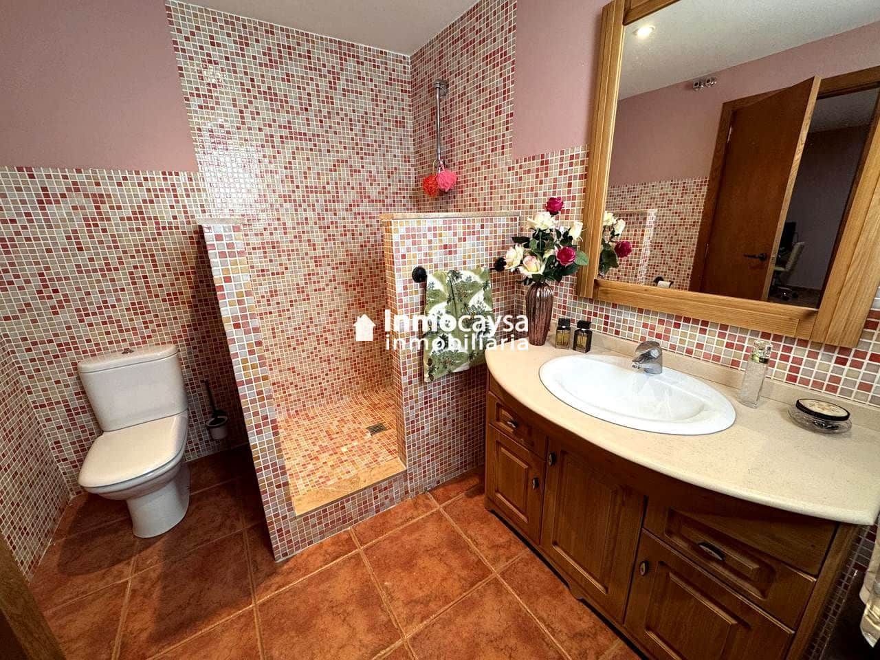 5 bedroom Townhouse for sale in Novele / Novetle with pool - € 385,000 (Ref: 9453297)