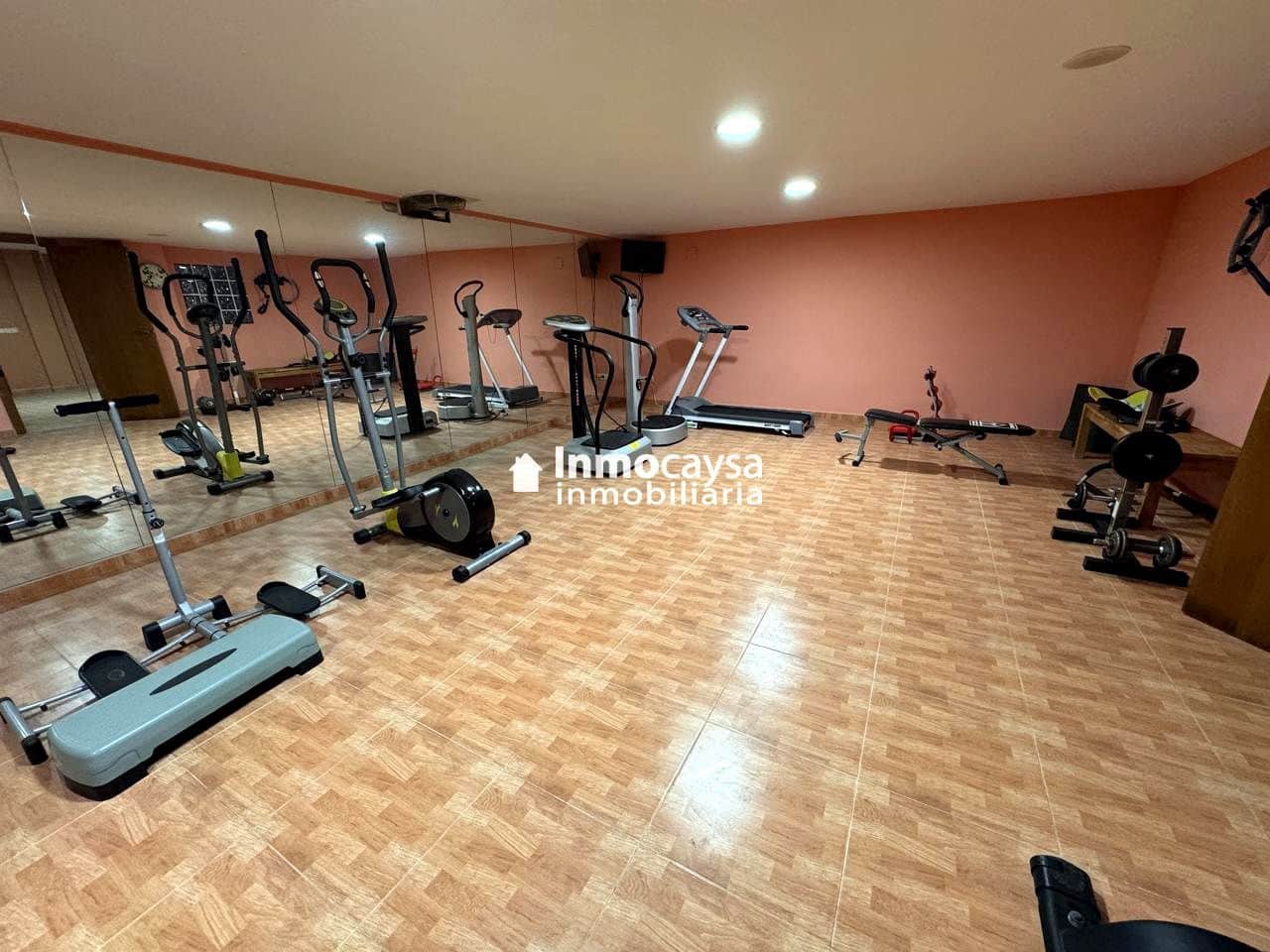 5 bedroom Townhouse for sale in Novele / Novetle with pool - € 385,000 (Ref: 9453297)