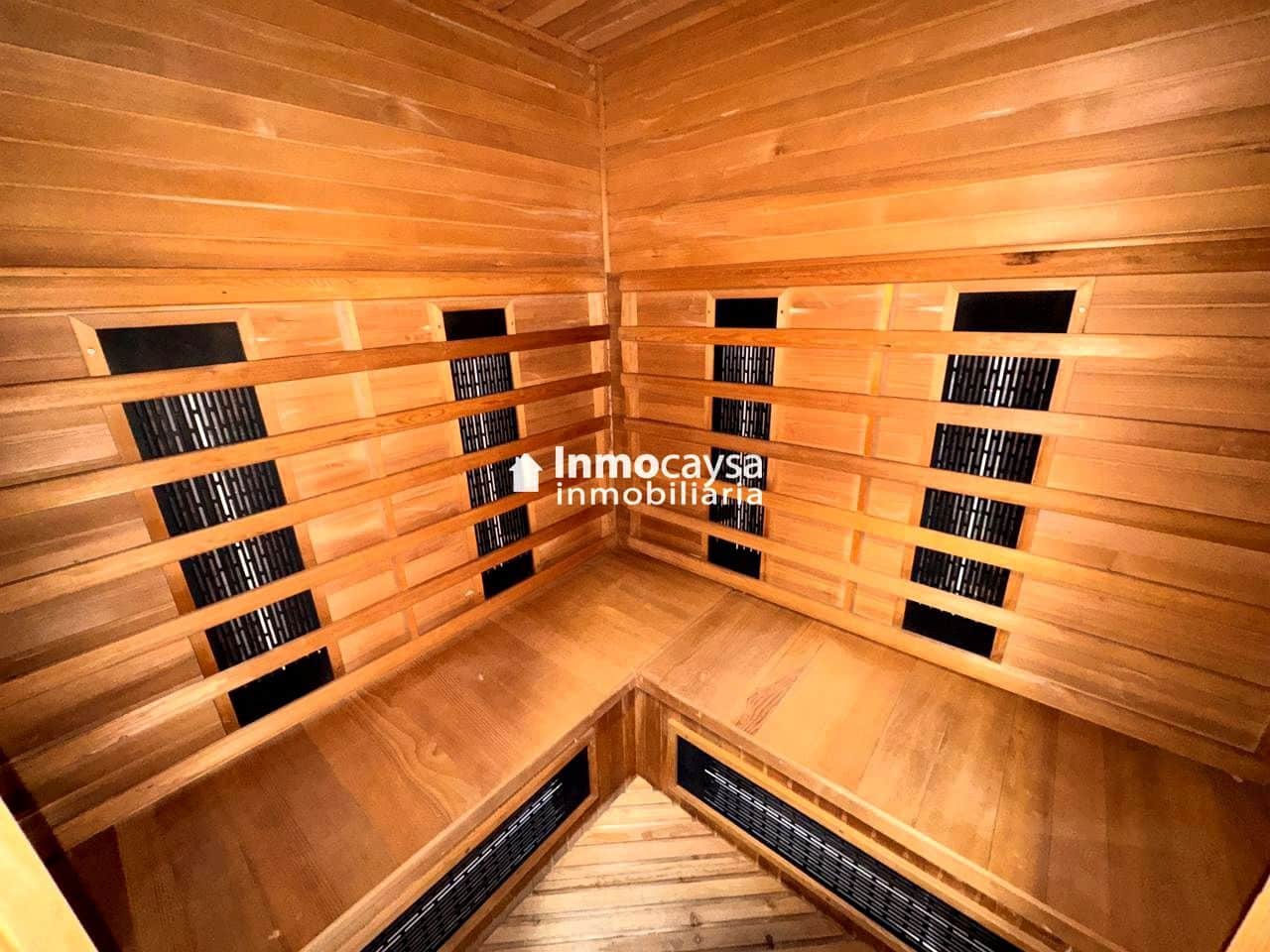 5 bedroom Townhouse for sale in Novele / Novetle with pool - € 385,000 (Ref: 9453297)