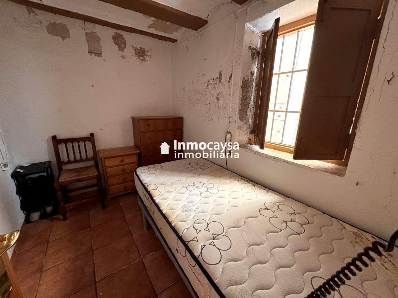 7 slaapkamer Huis te koop in Xativa - € 110.000 (Ref: 9453298)