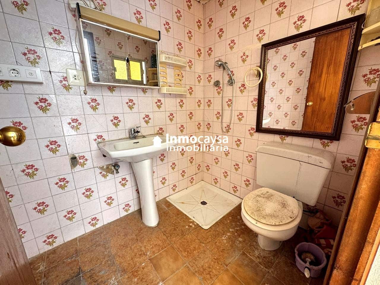 7 slaapkamer Huis te koop in Xativa - € 110.000 (Ref: 9453298)