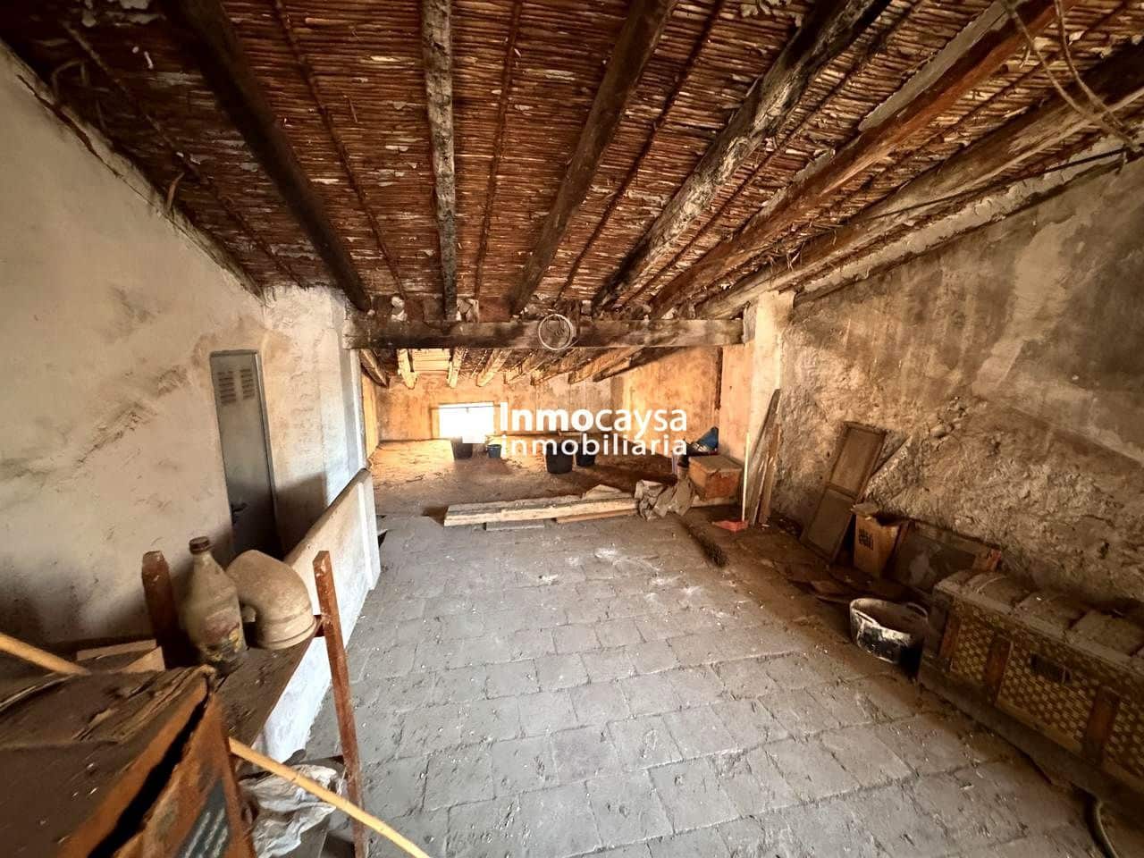 7 slaapkamer Huis te koop in Xativa - € 110.000 (Ref: 9453298)