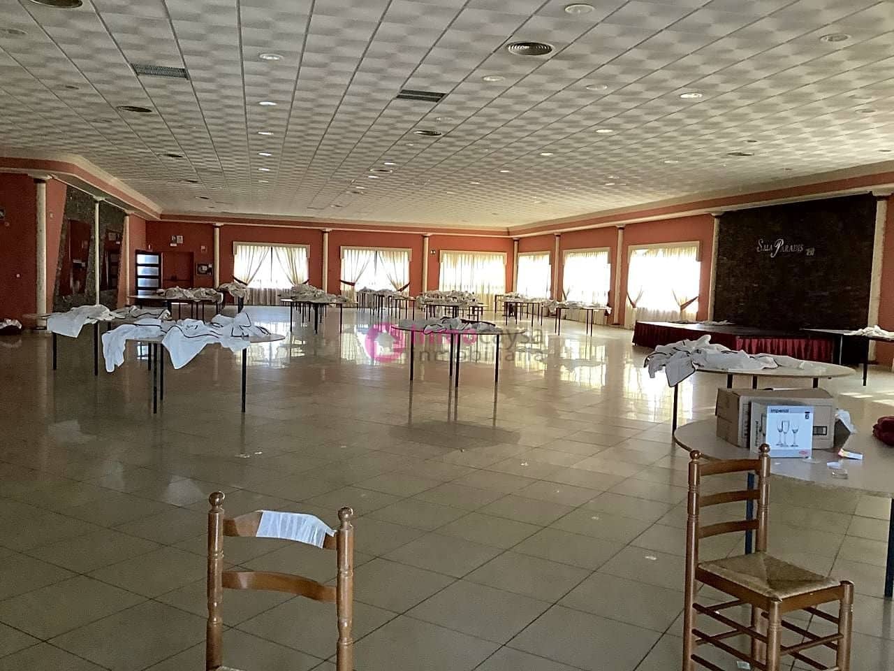 Commerciale in vendita in Llosa de Ranes - 700.000 € (Rif: 9453305)