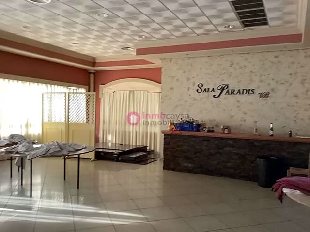 Commerciale in vendita in Llosa de Ranes - 700.000 € (Rif: 9453305)