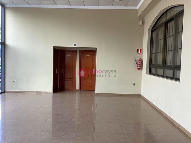 Commerciale in vendita in Llosa de Ranes - 700.000 € (Rif: 9453305)