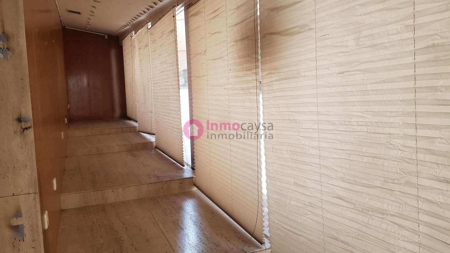 Commerciale in vendita in Xativa - 200.000 € (Rif: 9453309)