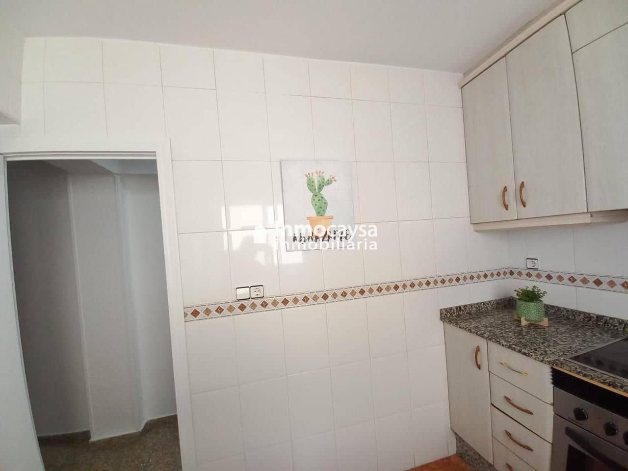 3 bedroom Flat for rent in Xativa - € 650 (Ref: 9481502)