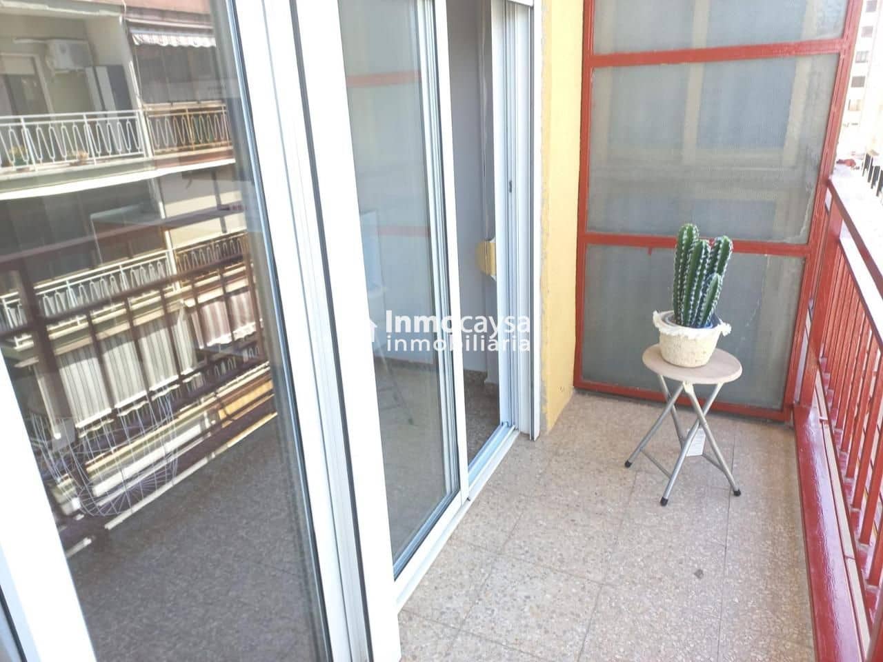 3 bedroom Flat for rent in Xativa - € 650 (Ref: 9481502)