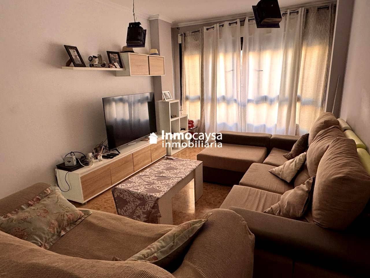 3 bedroom Flat for rent in Xativa - € 750 (Ref: 9493955)