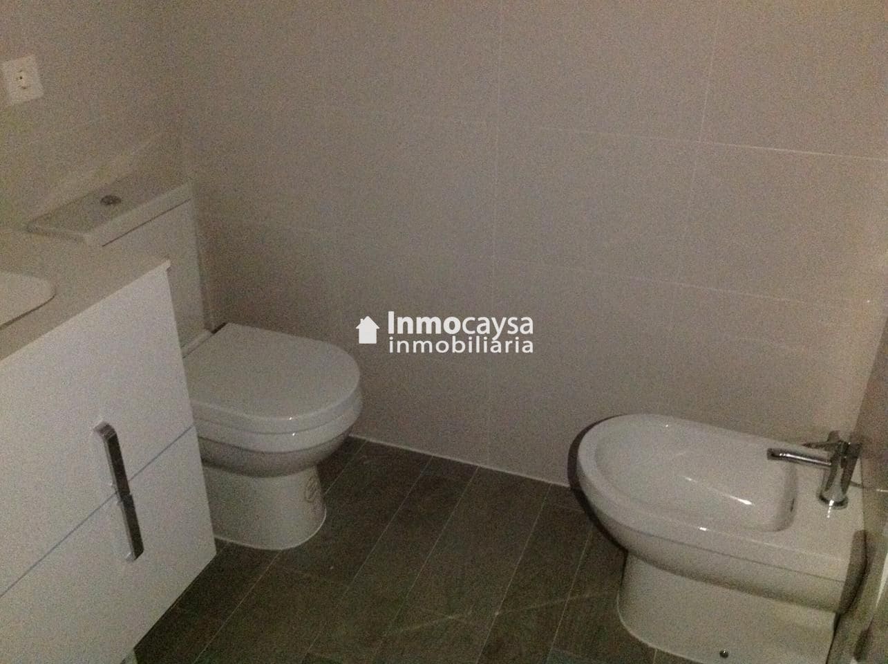 1 bedroom Flat for rent in Xativa with garage - € 400 (Ref: 9493956)