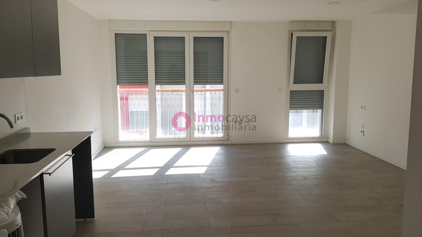 1 bedroom Flat for rent in Xativa with garage - € 450 (Ref: 9493957)