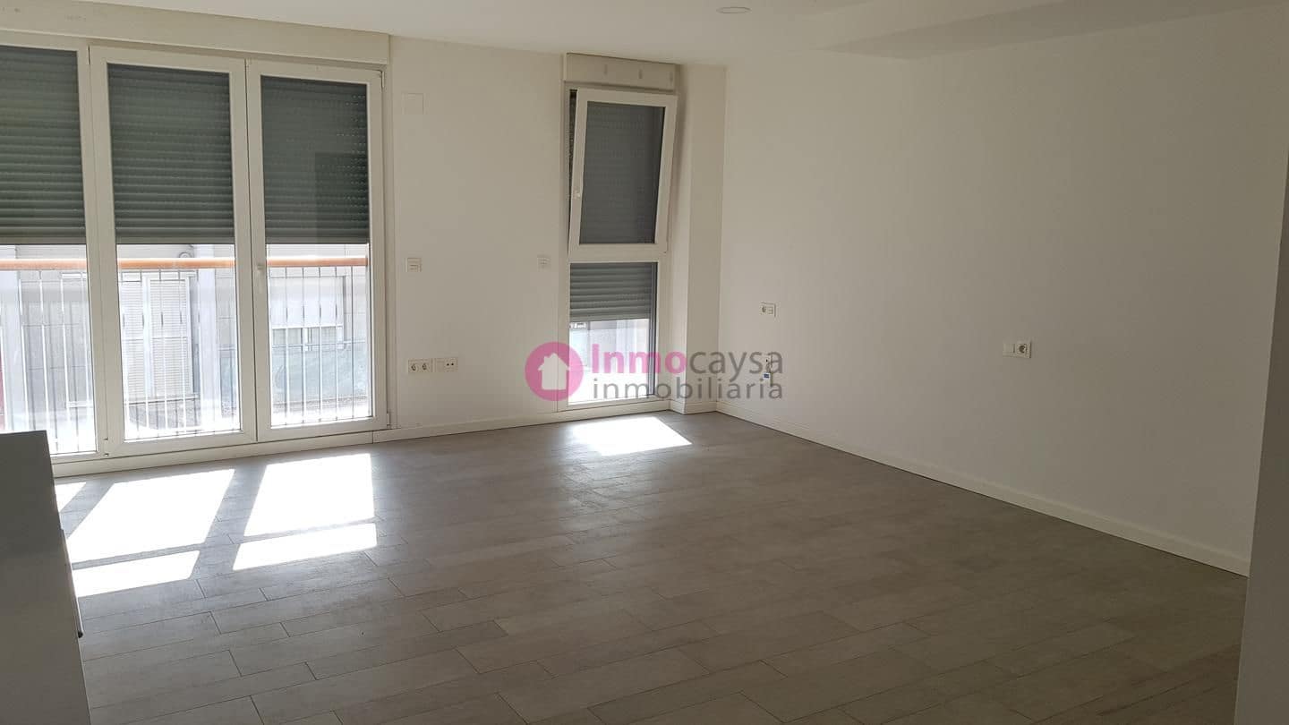 1 bedroom Flat for rent in Xativa with garage - € 450 (Ref: 9493957)