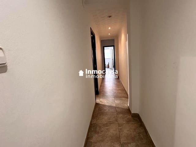 4 quarto Apartamento para venda em Xàtiva - 125 000 € (Ref: 9535336)