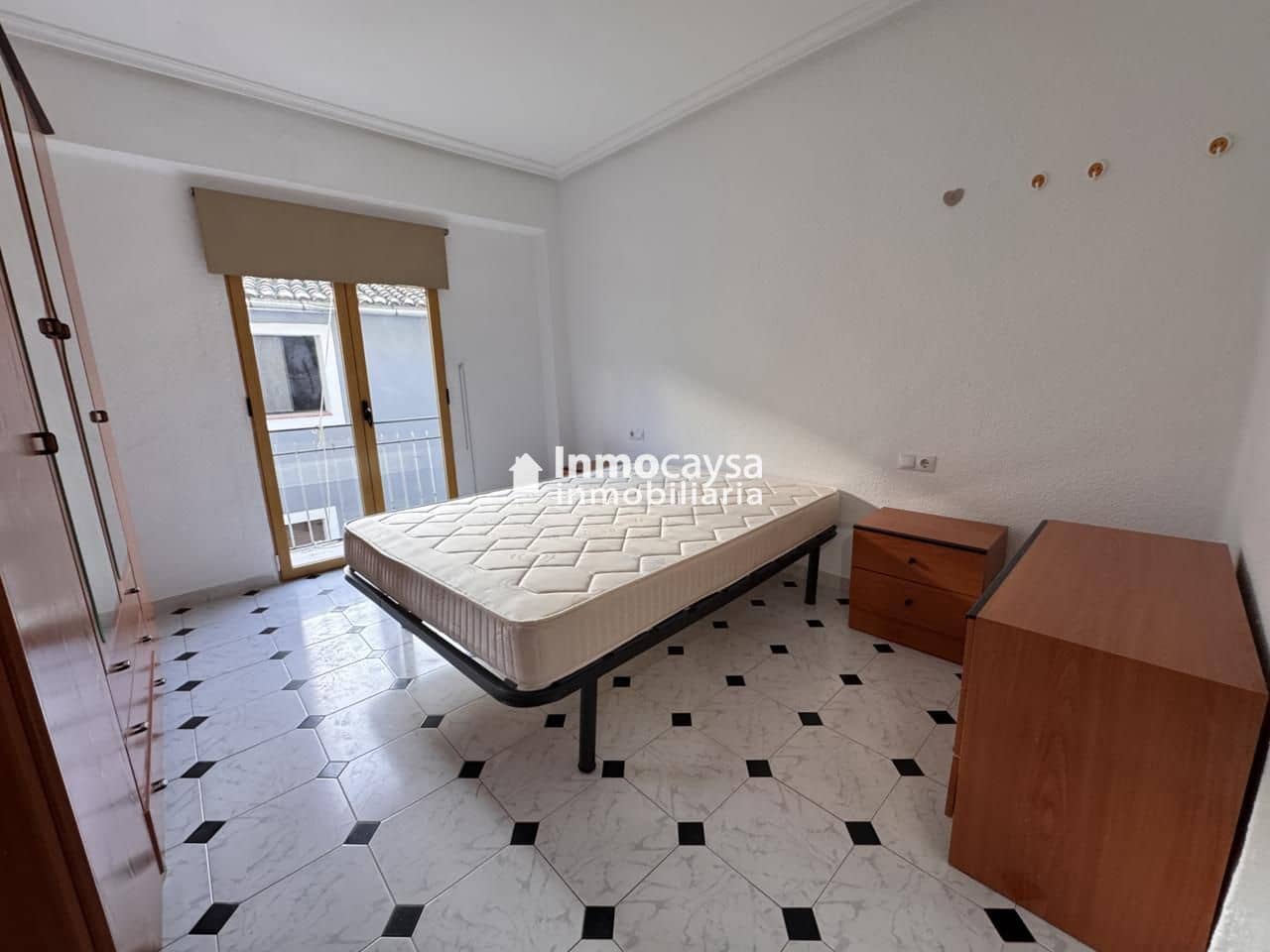 2 makuuhuone Asunto vuokrattavana paikassa Xativa - 700 € (Ref: 9535389)