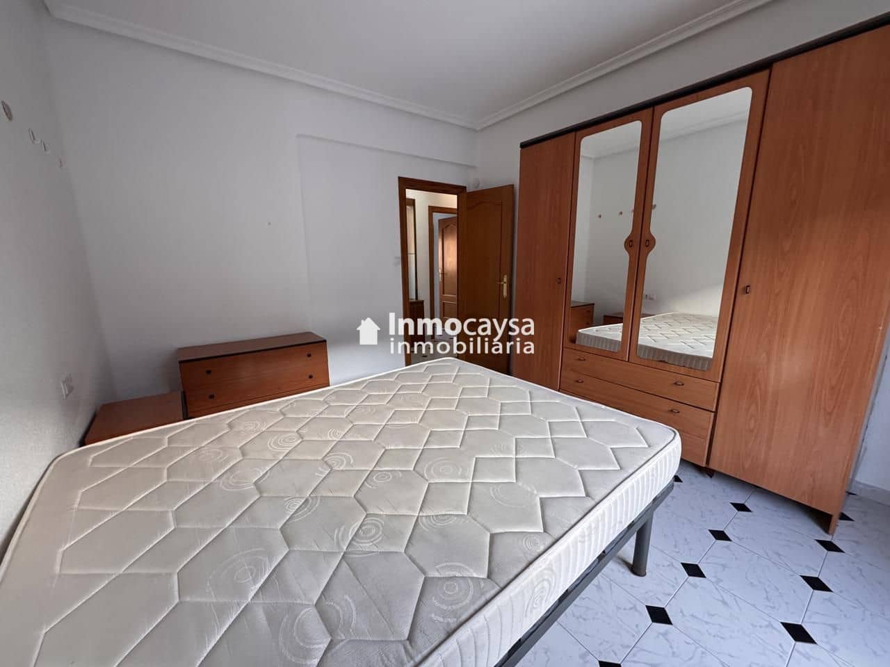 2 makuuhuone Asunto vuokrattavana paikassa Xativa - 700 € (Ref: 9535389)