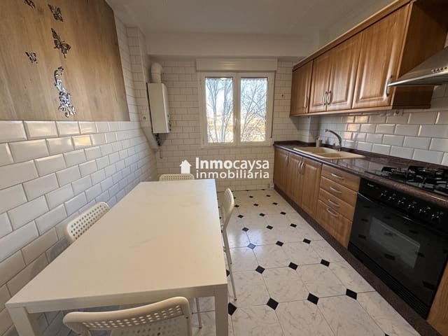 2 makuuhuone Asunto vuokrattavana paikassa Xàtiva - 700 € (Ref: 9535389)