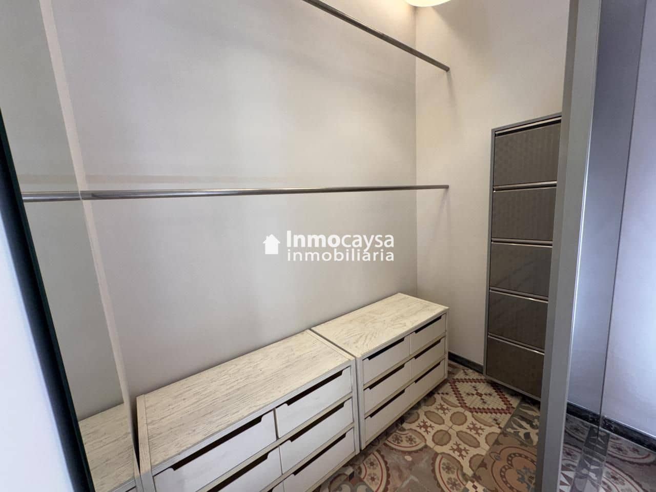 1 slaapkamer Flat te huur in Xativa - € 900 (Ref: 9554402)